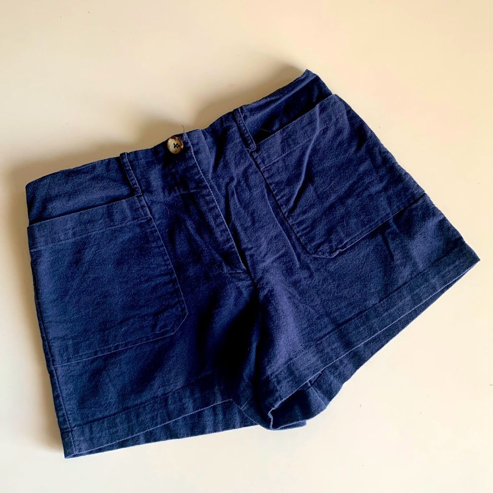 Navy linen shorts